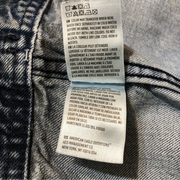 American Eagle Outfitters Cotton Dark Wash Distressed Details Jean Jacket XL - Picture 8 of 12